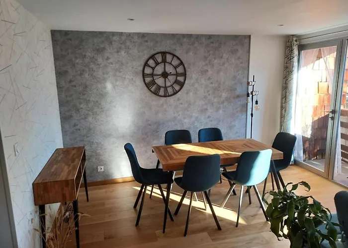 Apartament Exceptional With Mountain View Centre Station