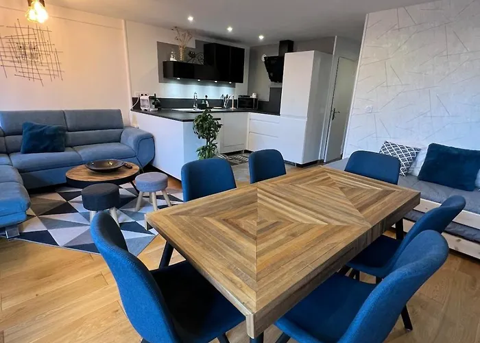 Exceptional With Mountain View Centre Station *